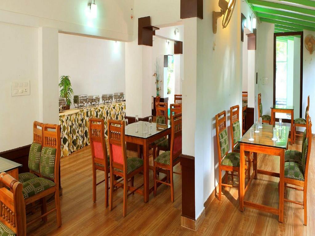 Thekkady Spice Valley Holiday Hotel Ngoại thất bức ảnh