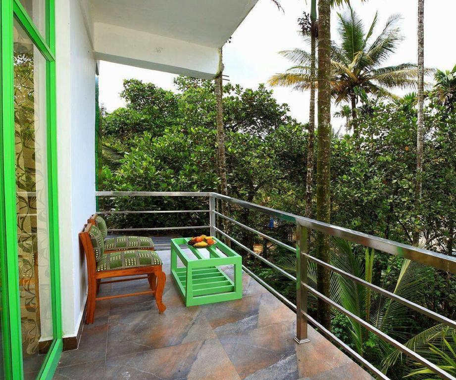Thekkady Spice Valley Holiday Hotel Ngoại thất bức ảnh